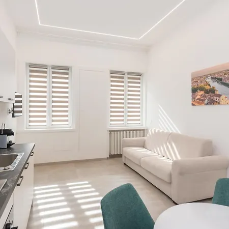 Flats4rent Estella * Verona