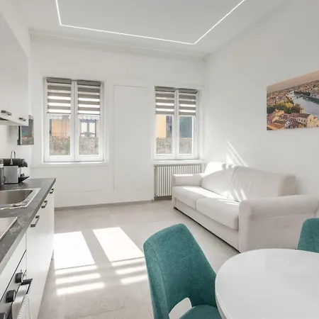Flats4rent Estella *